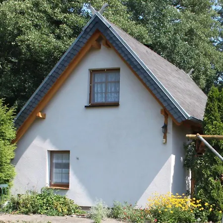 Ferienhaus Eisvogel Люббенау